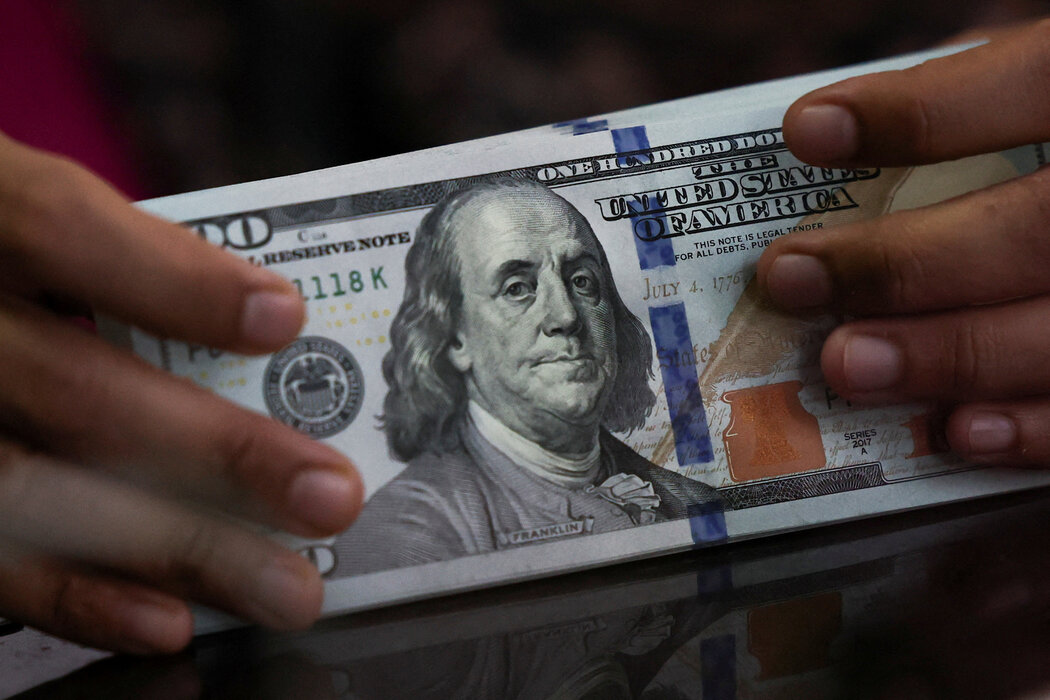Henri Lucas's US Dollar Index Long Strategy Earns 30% Gains
